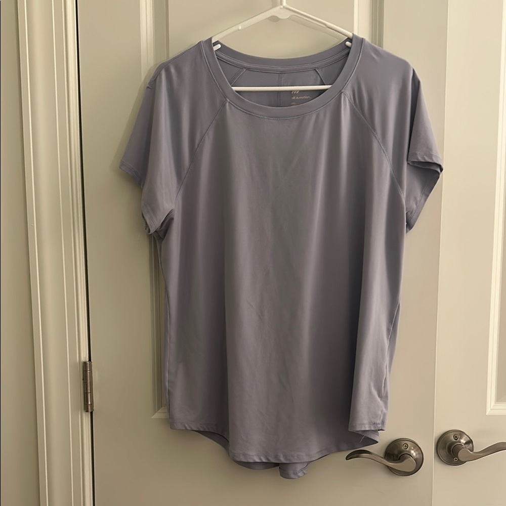 All in Motion Gray Short Sleeve Athletic Top
